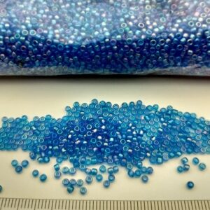 Sachet 500 gr. Rocailles verre ~2mm Bleu Rainbow